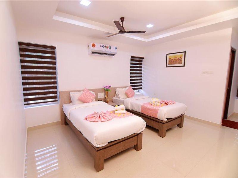 Chandra Inn Kollam Ngoại thất bức ảnh