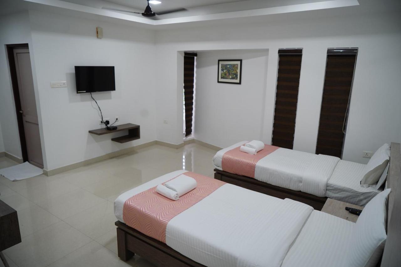 Chandra Inn Kollam Ngoại thất bức ảnh