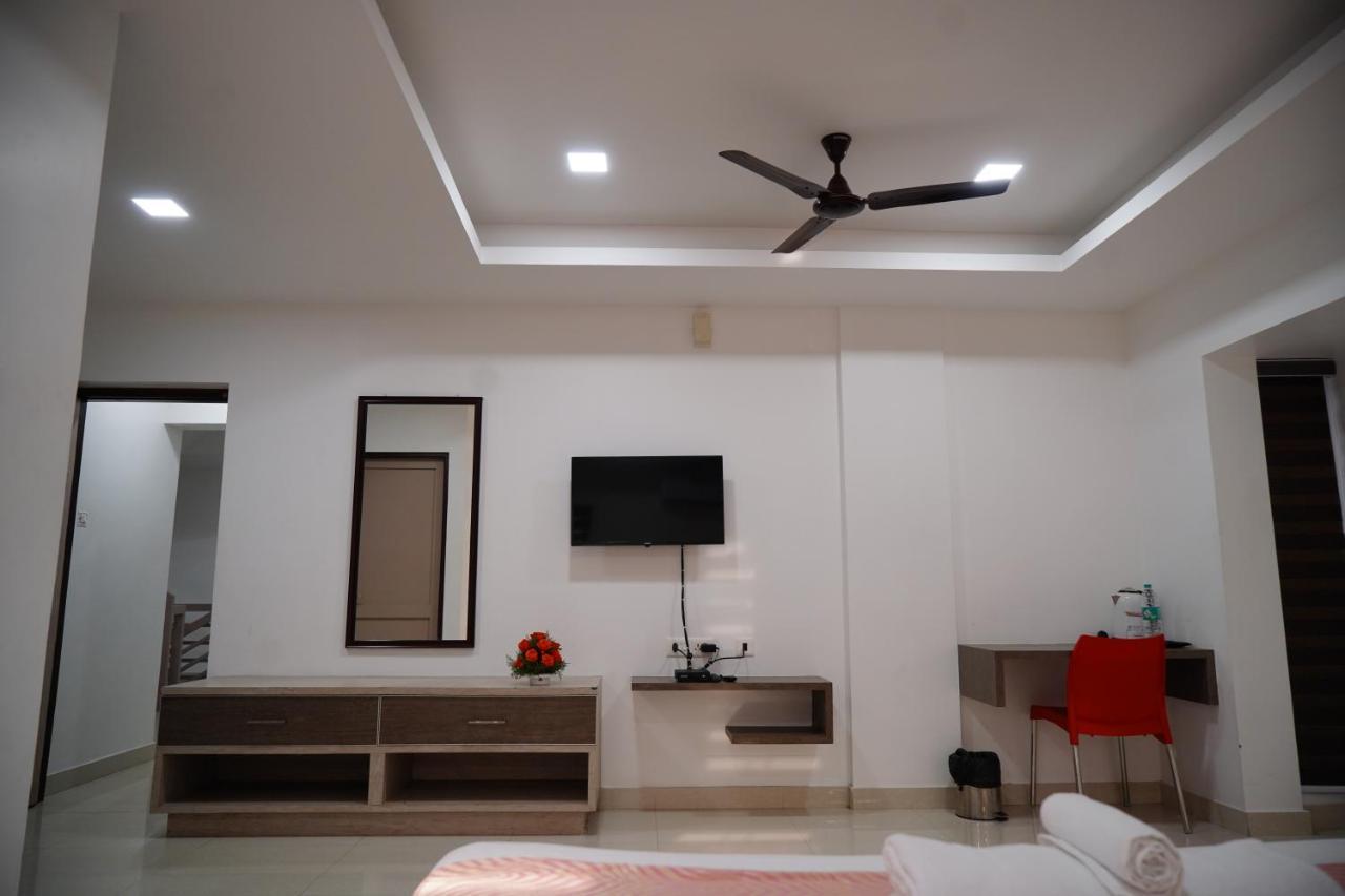 Chandra Inn Kollam Ngoại thất bức ảnh
